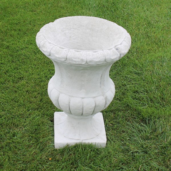 The original urn planter, the one which all the others are designed after.