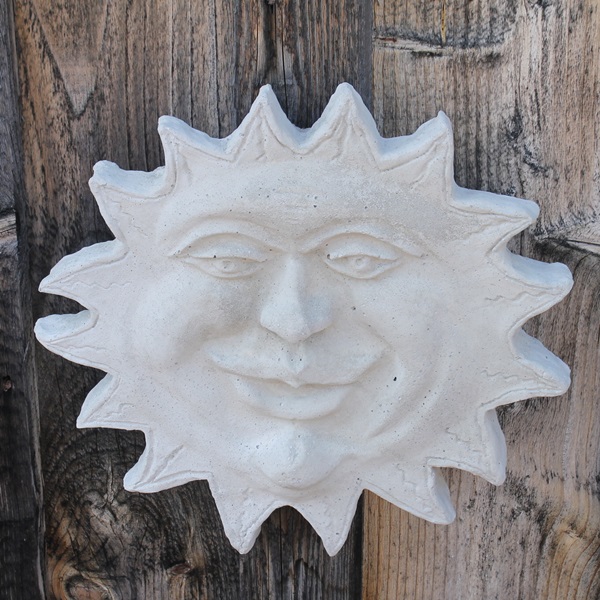 Point sun face plaque 