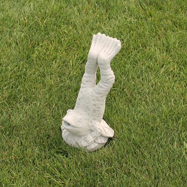 Hand Stand Frog | Concrete Garden Supply