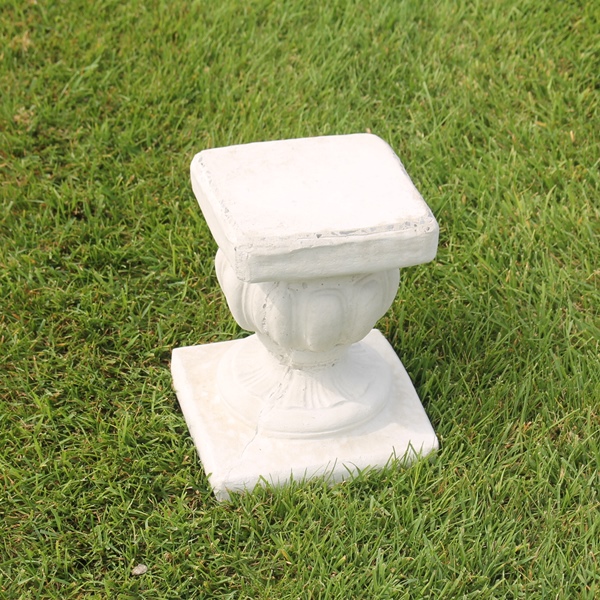 Venetian Pedestal - Small | Concrete Garden Supply