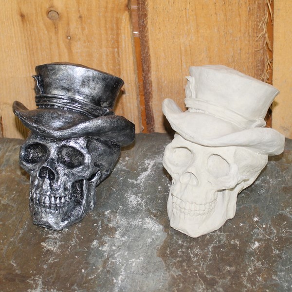 Top Hat Skull N&P Concrete Garden Supply