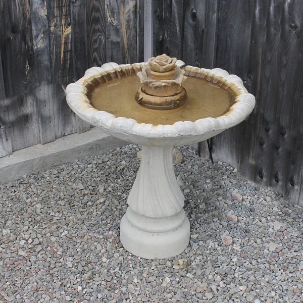 Large Rosebud Fountain