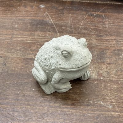 Plump Frog N Concrete Garden Supply