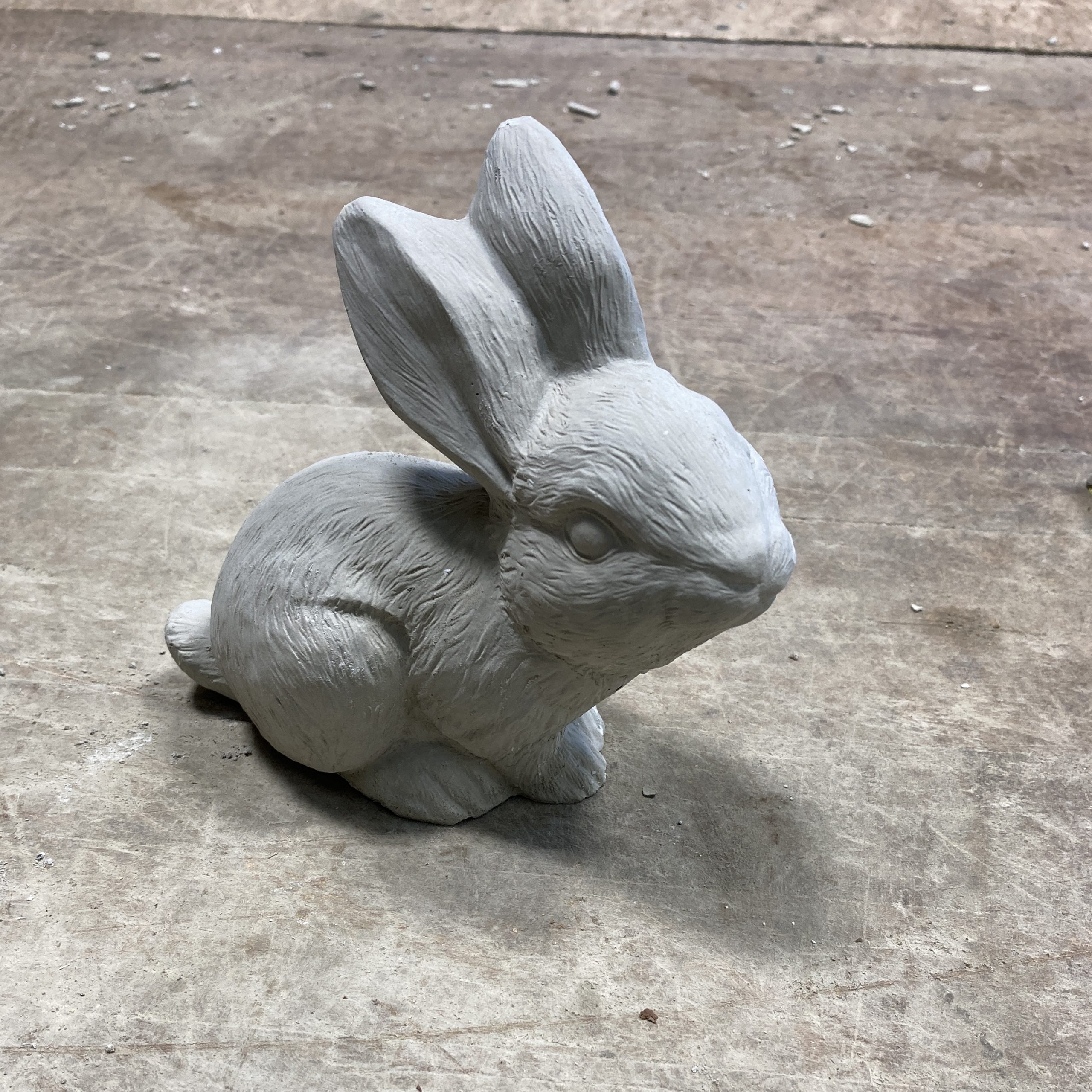 Small head Turned Bunny / Rabbit | Concrete Garden Supply