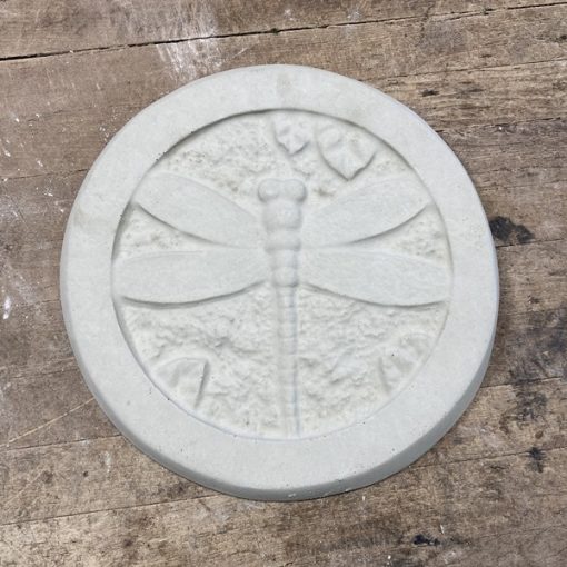 Round Dragon Fly Plaque N Concrete Garden Supply