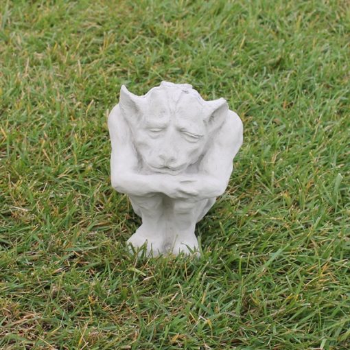 Small Thinking 'Brutus' Gargoyle N Concrete Garden Supply