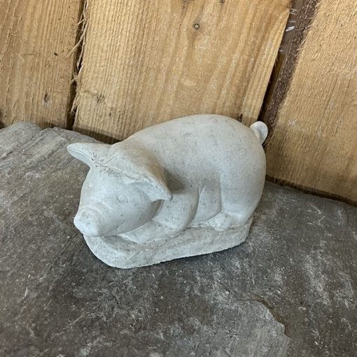 Small Smooth Pig on Base1 N Concrete Garden Supply