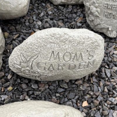 Mom’s Garden Stone with basic Flowers