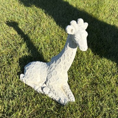 Little Giraffe1 N Concrete Garden Supply